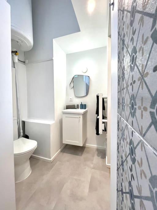 Апартаменты Studio Jade : Charmant Logement Place Clemenceau По Экстерьер фото